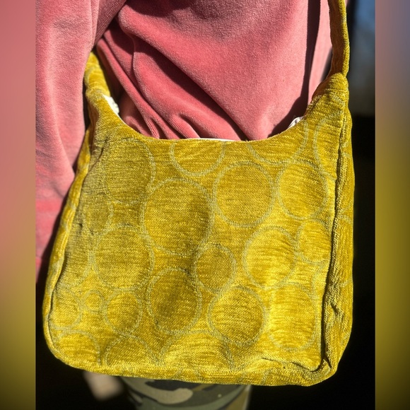 Bohemian Handmade Crossbody Bag - Picture 11 of 13